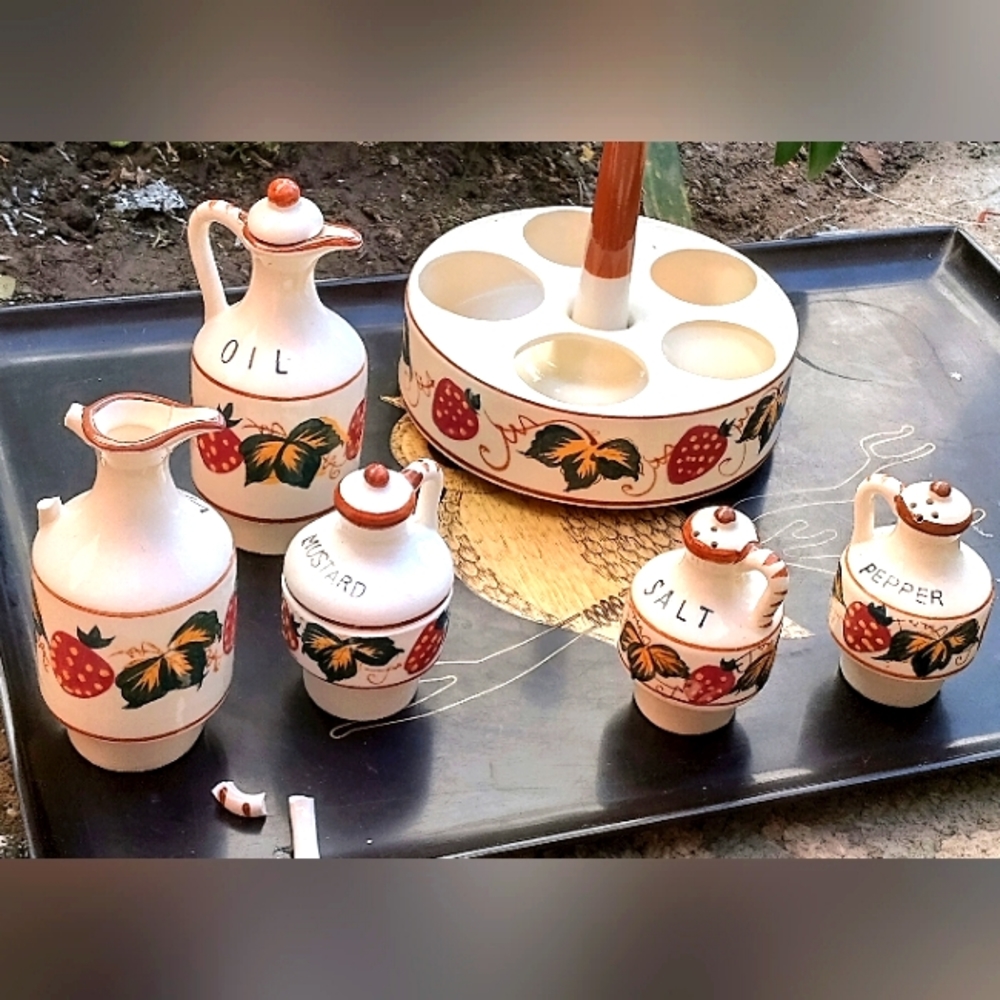 Vintage Condiment Caddy